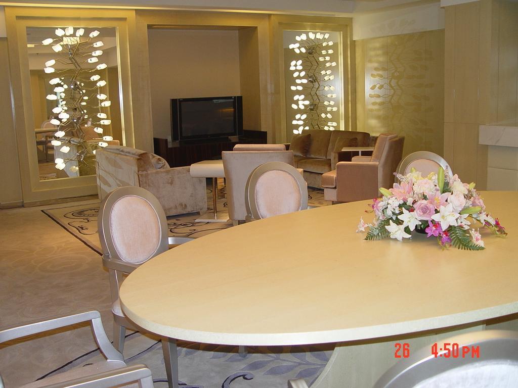 Ocean Hotel Peking  Buitenkant foto