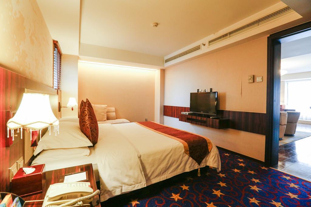 Ocean Hotel Peking  Buitenkant foto